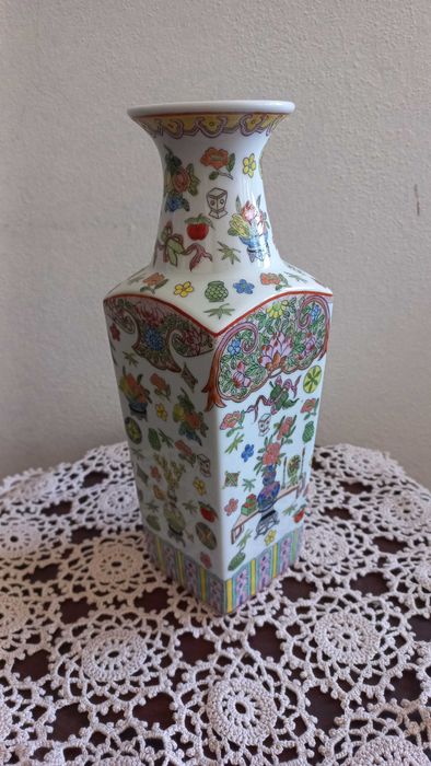 Jarra decorativa chinesa