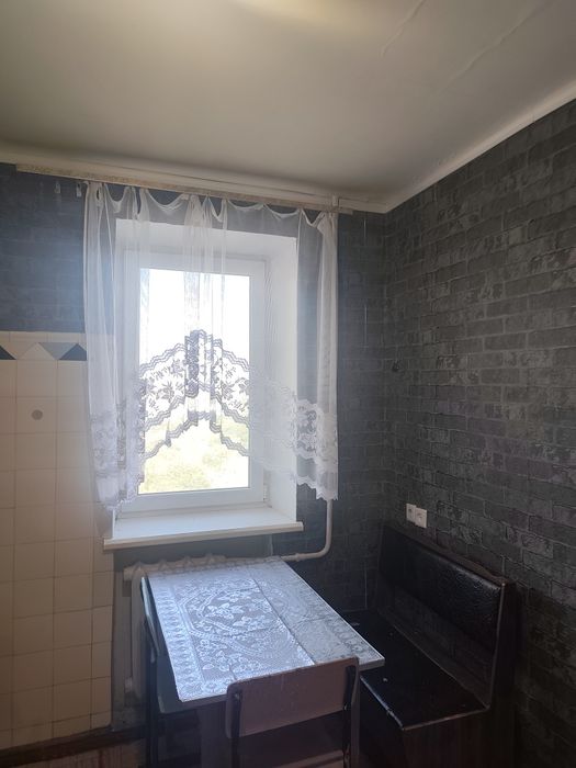 продам двухкомнатную квартиру 30499у.е