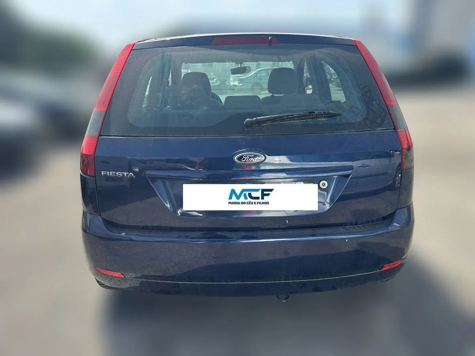 Ford Fiesta V 1.2i de 2003 para peças