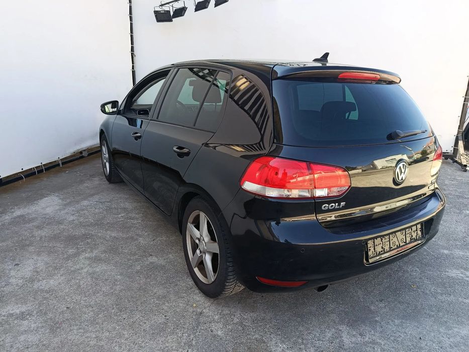 Para peças VOLKSWAGEN Golf VI (5K1)