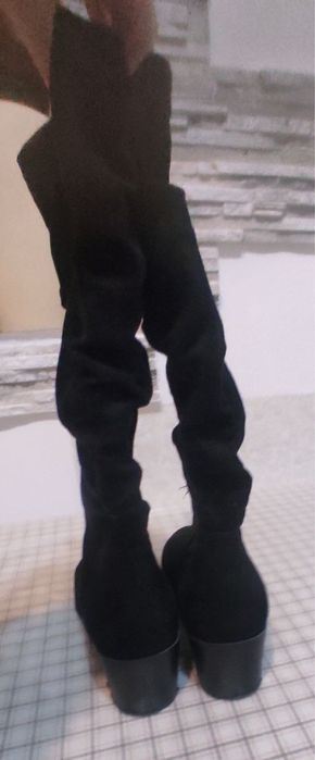 Продам замшевые споги