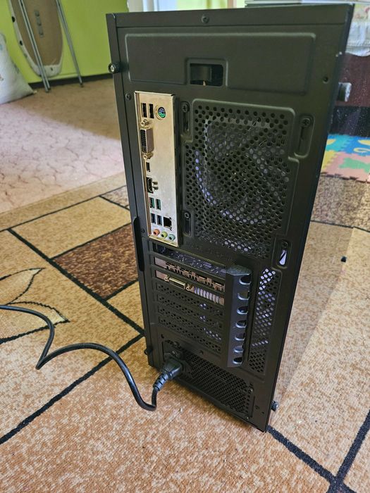 Системний блок VINGA