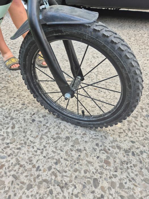 Дитячий велосипед