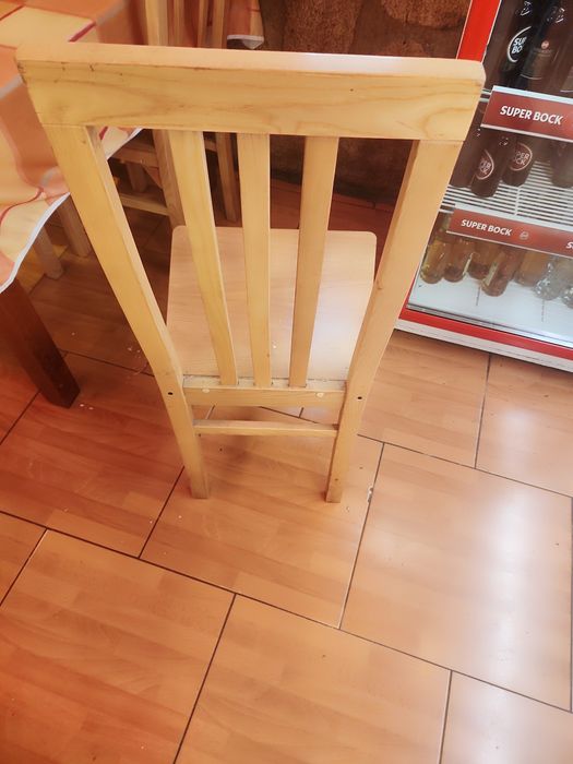 34 cadeiras restaurante