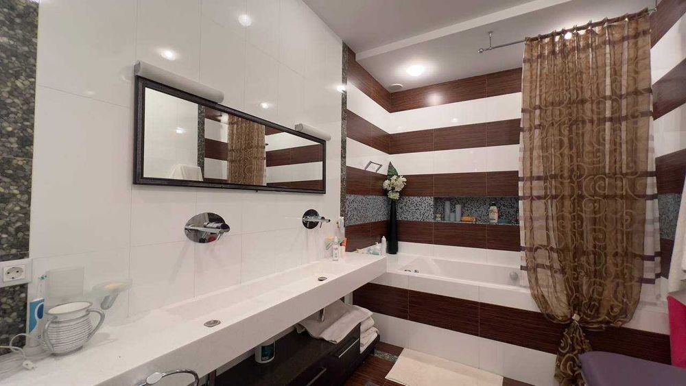 Аренда 3-ком. квартиры с террасой в ЖК Мерседес | 200 м² у моря. 1I18