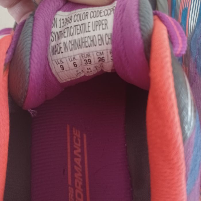 Buty Skechers Perfromance Go Run 4 39/26 cm jak nowe