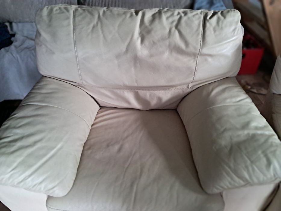 Zestaw wypoczynkowy sofa i fotele