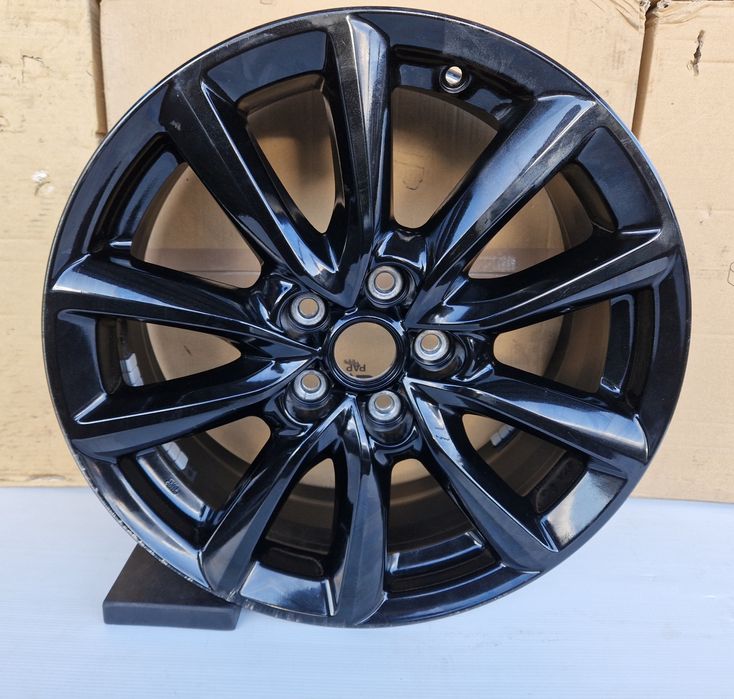 Alufelga Mazda 3/ 7,0 Jx18"/ ET 45/ 5x114,3 / BM