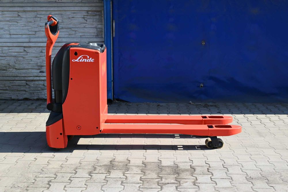 Paleciak elektryczny Linde T18 1800kg Widły 160cm 1700mth FHP 466