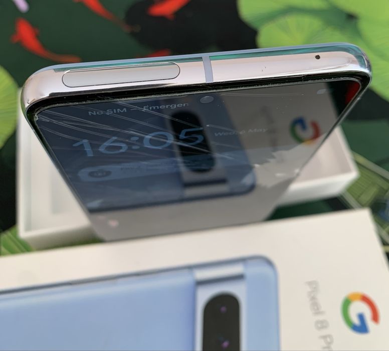 Google Pixel 8 Pro 128GB – Niebieski | OKAZJA – do naprawy