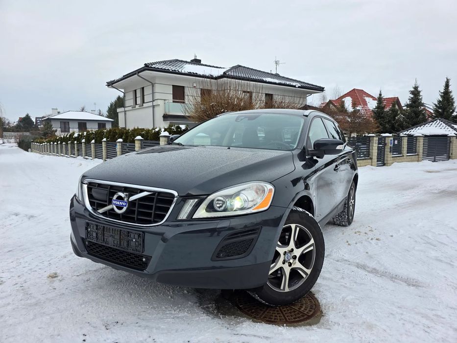 Volvo XC 60 Volvo XC60 2.4D5 4X4 215KM, FULL OPCJA, automat, bezwypadkowy opłacony