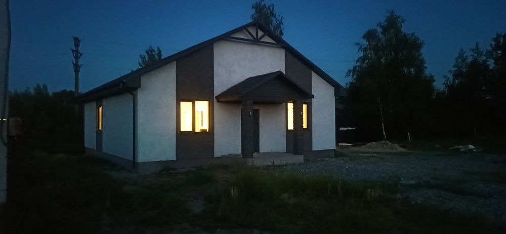 Будинок біля Малинського ринку
