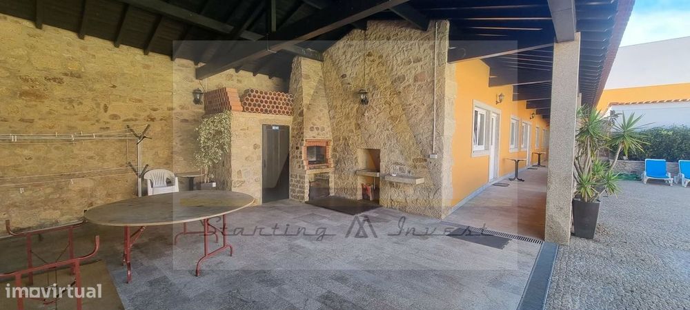 Moradia T3 mobilada com piscina. em Terroso - Póvoa de Varzim.