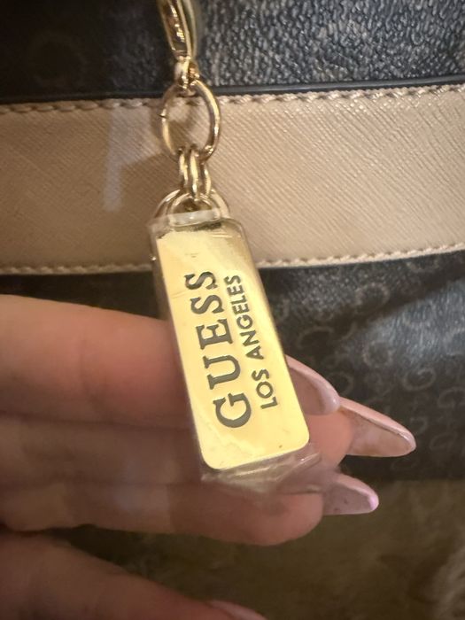 Mala Guess Nova