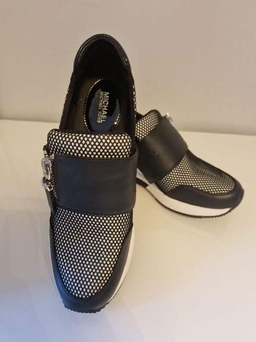 Sneakersy Michael  Kors
SNEAKERSY