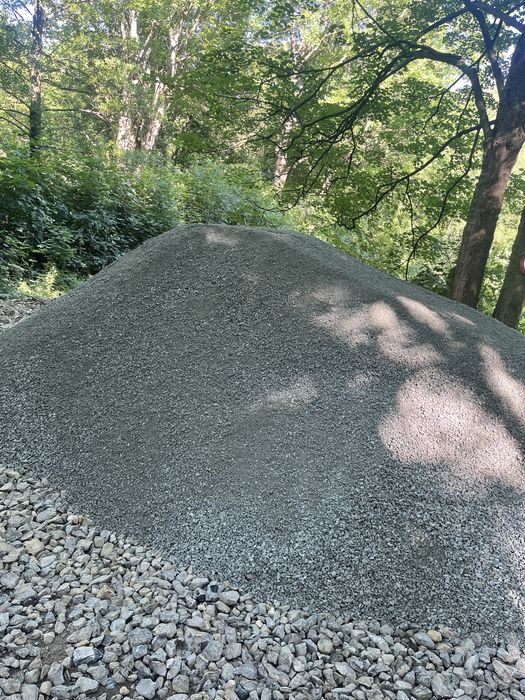 Kamień, kruszywo na utwardzenie, różne frakcje, piasek
