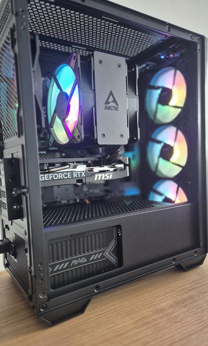 PC Gaming TOPO Ryzen 5/ RTX 5060/ 16GB garantia