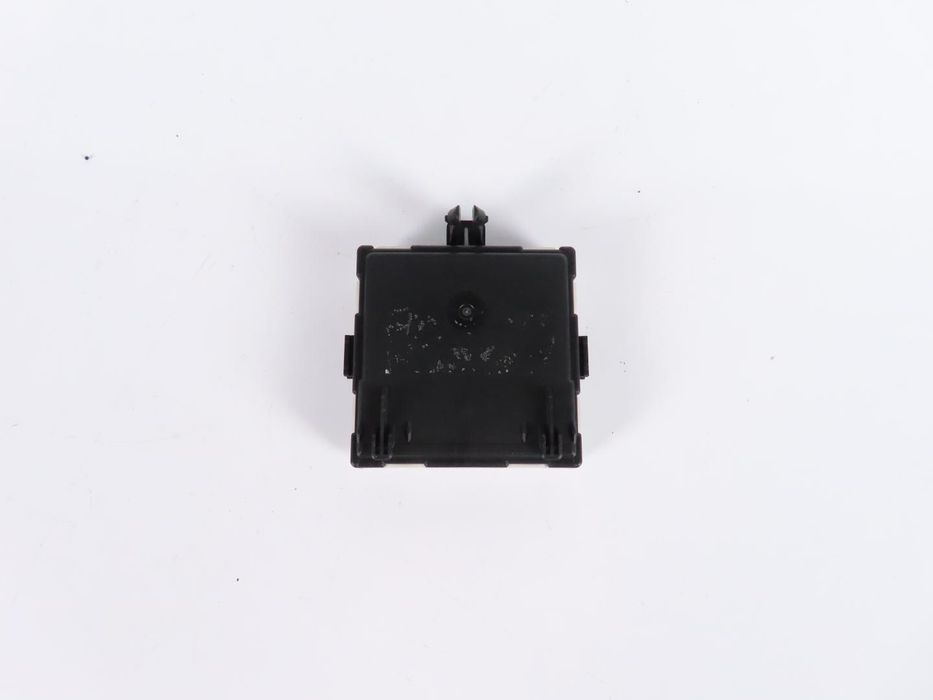 Módulo Da Porta Mercedes-Benz A-Class Ref: A1779005505 2018 - 2025