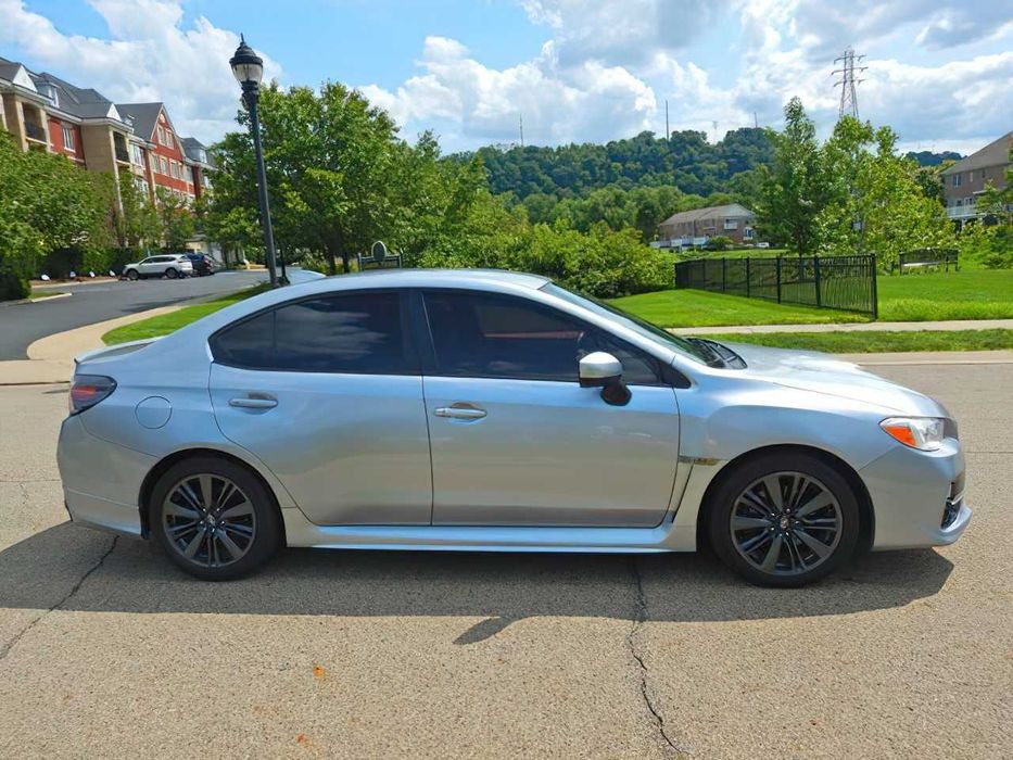 Subaru WRX      2017