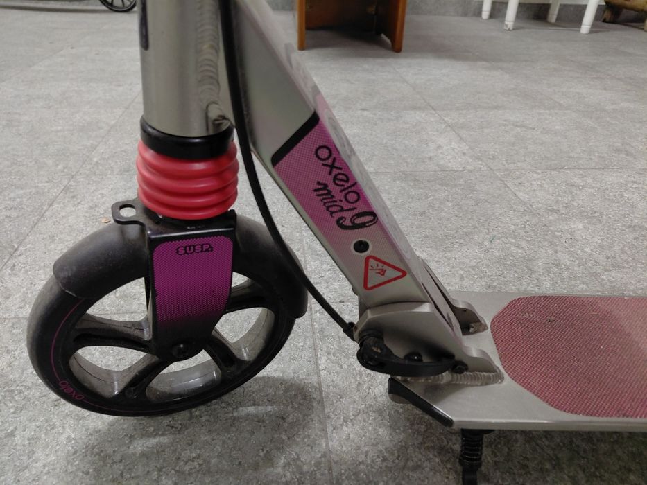 Trotinete em excelente estado