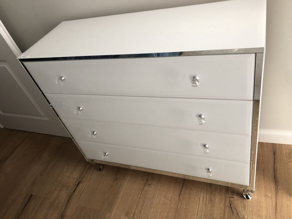 Komoda biala lustrzana, z lustra, glamour!!!