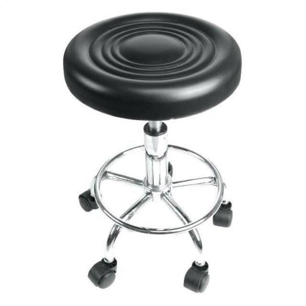 Стілець на колесах — для майстра, косметолога, зручний