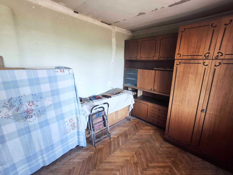 Продаж 2к квартири на Борщагівці, 53м2, пр-кт Курбаса 3, цегла, кімнати окремі, є ГАЗ