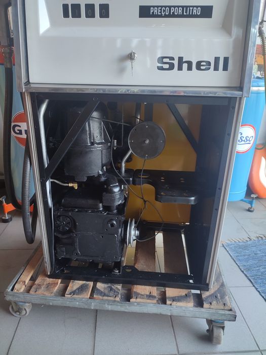 Bomba de gasolina Shell Tokheim