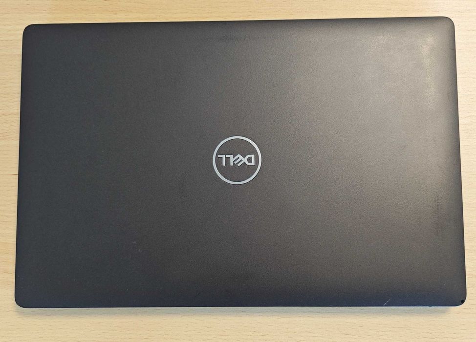 Dell Precision 3541 | i7-9850H | 32GB RAM | Quadro P620 | SSD|WIN 11