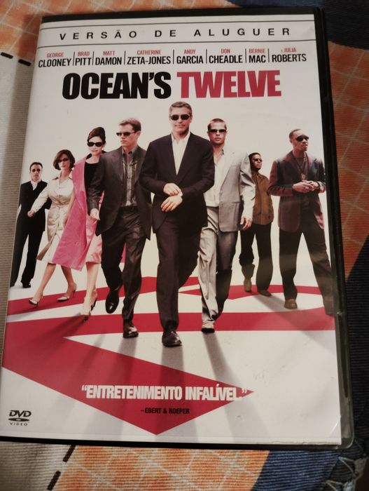 DVD Filme em DVD "Ocean's Twelve" (Doze Homens e Outro Segredo) Usado
