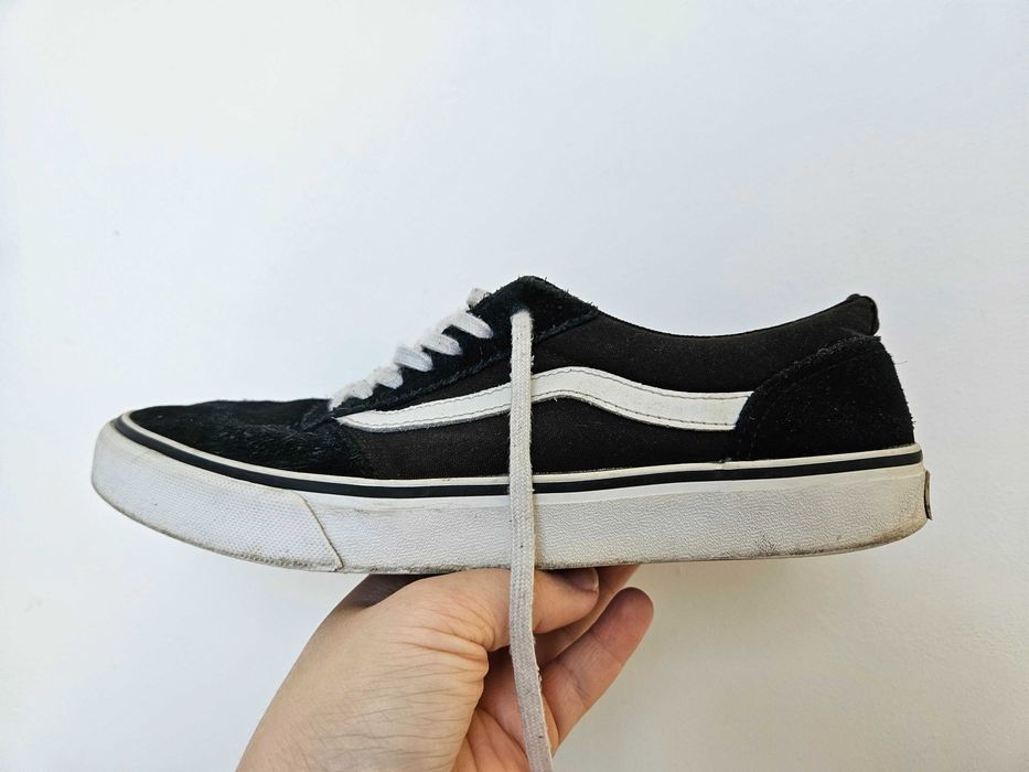 Czarne trampki Vans