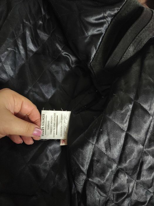 ХЛ, Замша натуральна,  косуха байкерстка з закльопками та  бахромою