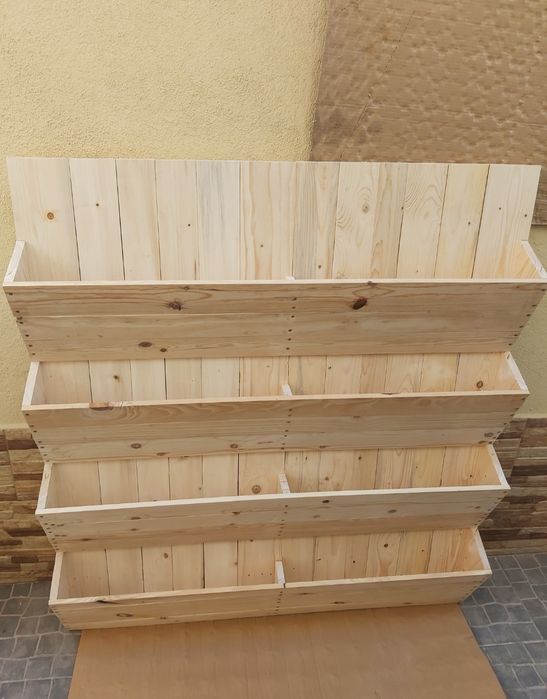 Horta floreira vertical