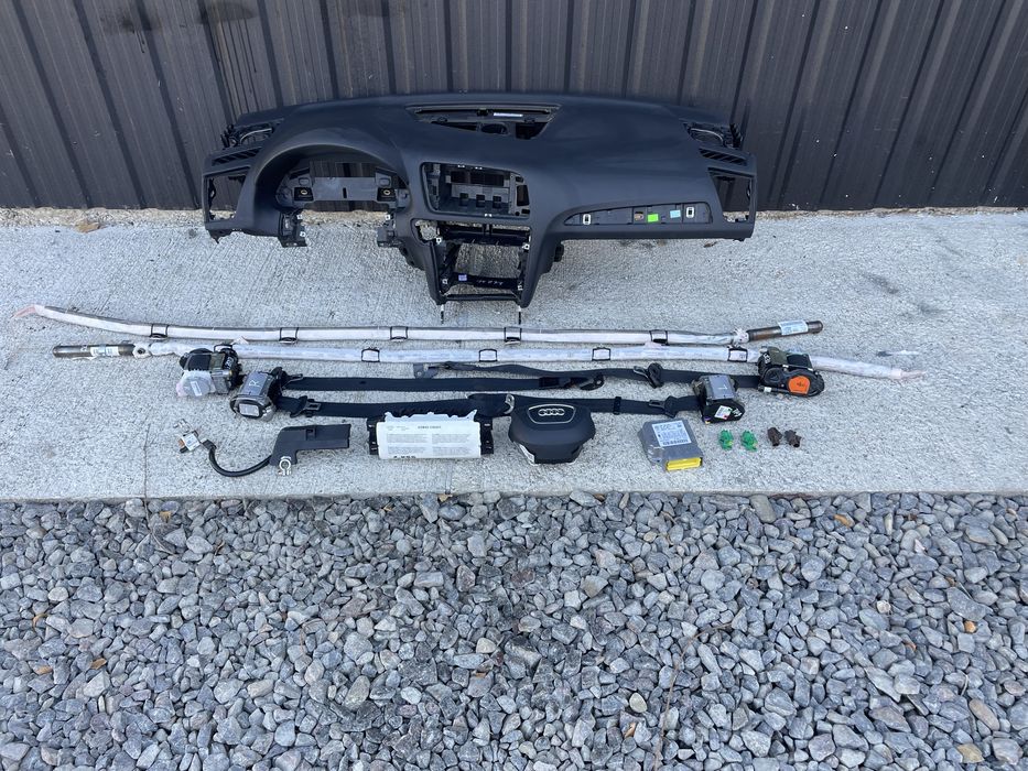 Audi Q5 8R торпеда айрбек