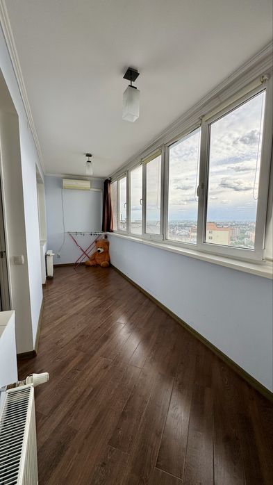 Продаж 2 кімнатної квартири, Озерна