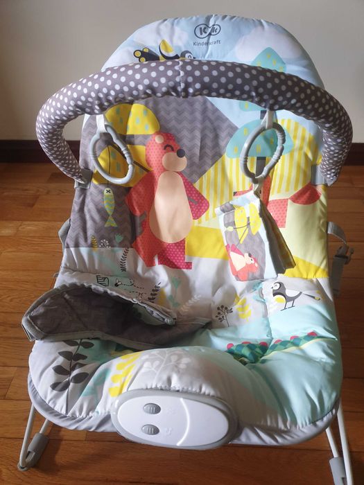 Espreguiçadeira com vibração e música