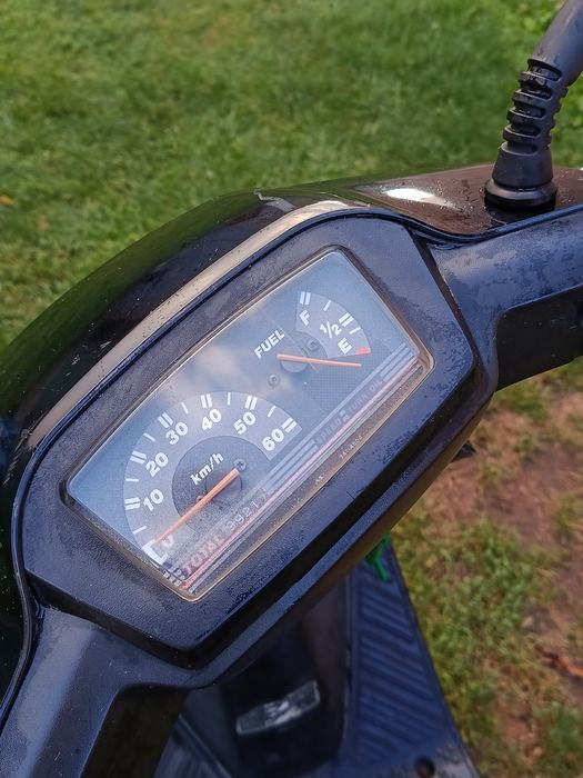 скутер Suzuki Address V50 2T (CA1FA)