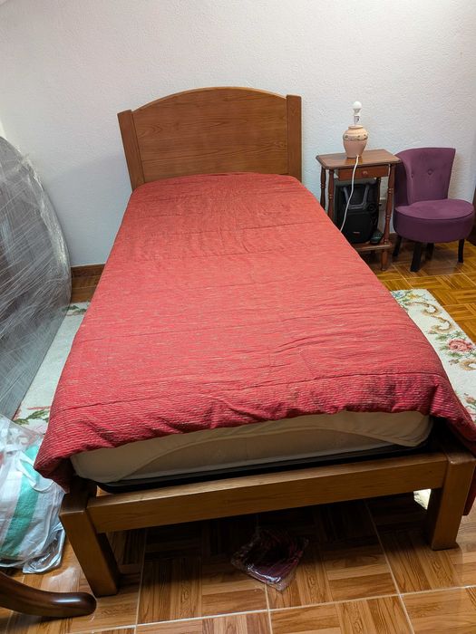 Cama de Solteiro Completa (Cama + Estrado + Colchão)