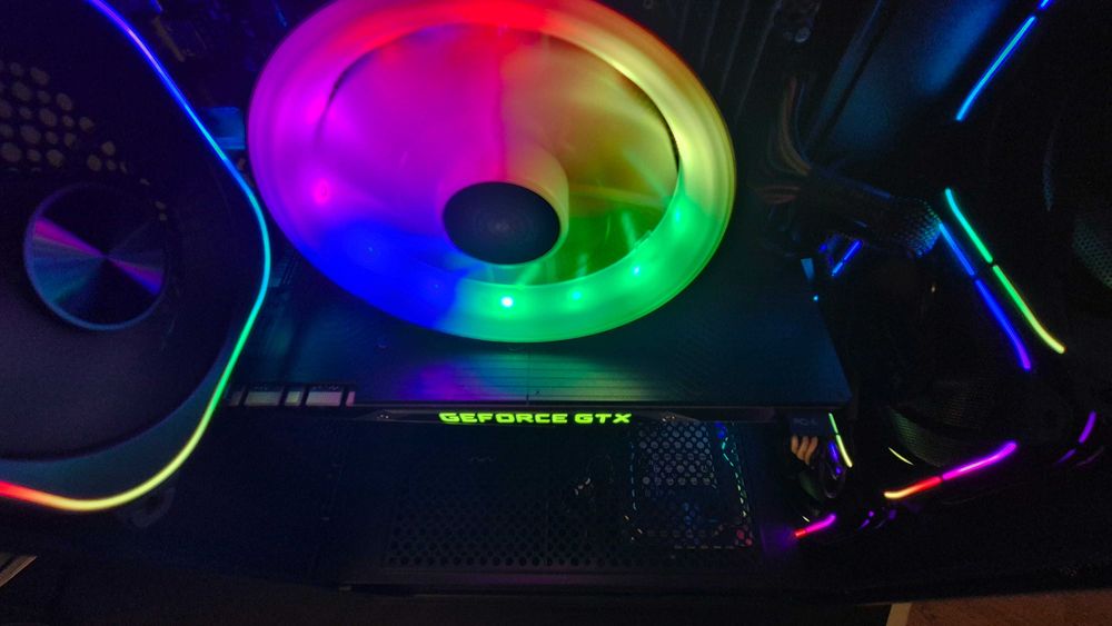 PC Gamer i5 8400 4.0Ghz | 16Gb DDR4 | GTX 1070 8GB | NVME + HDD | Win 11 | ARGB | TPM 2.0