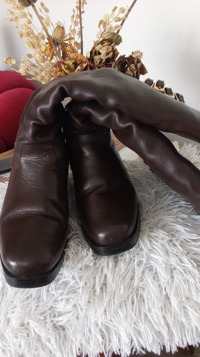 Brąxowe docieplane kozaki w stylu sportowym 38