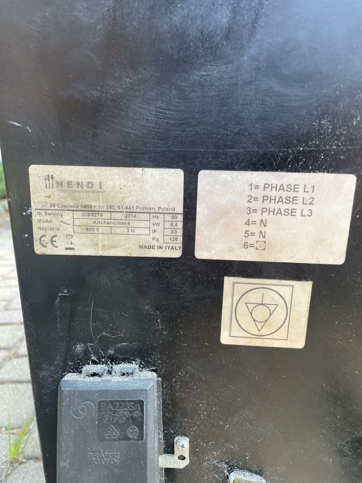 Piec do pizzy Hendi KitchenLine 44 (do 500°C) + Stelaż