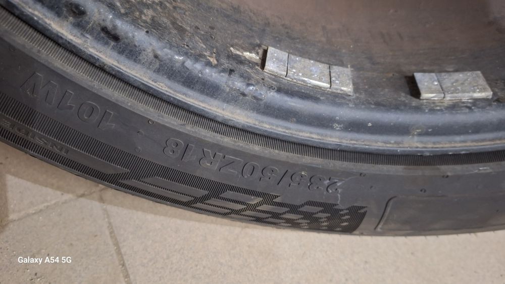 Opony letnie 235/50/18 23rok