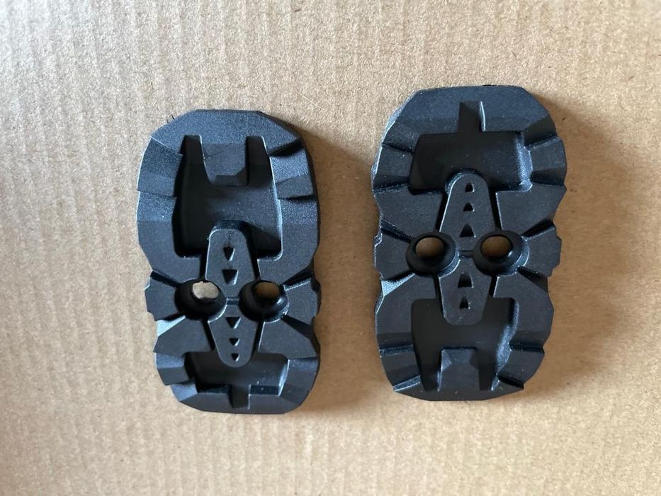 Sapatilhas de mulher para cycling, da Mítical, como novas, pretas rosa