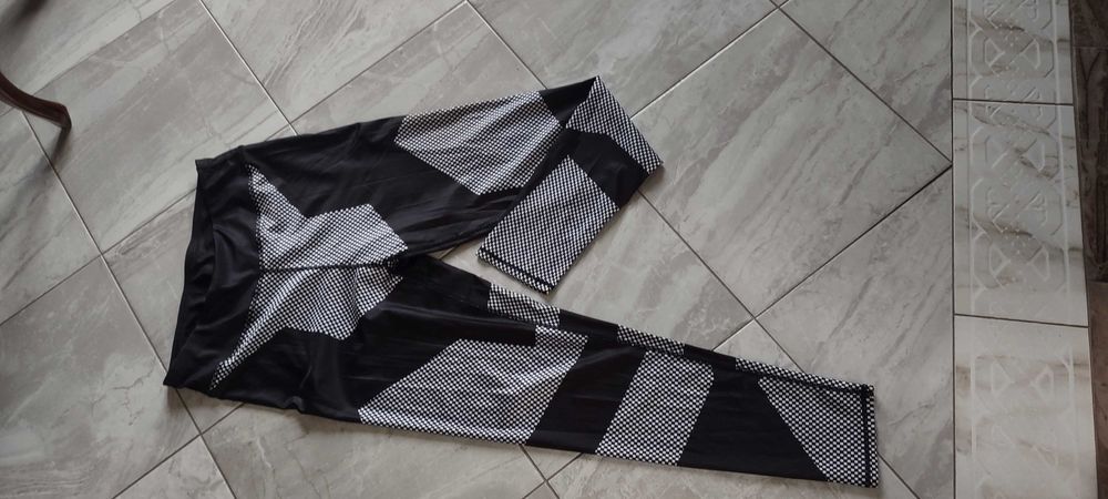 Futurystyczne leginsy spodnie sportowe rower fitness biegi +gratis