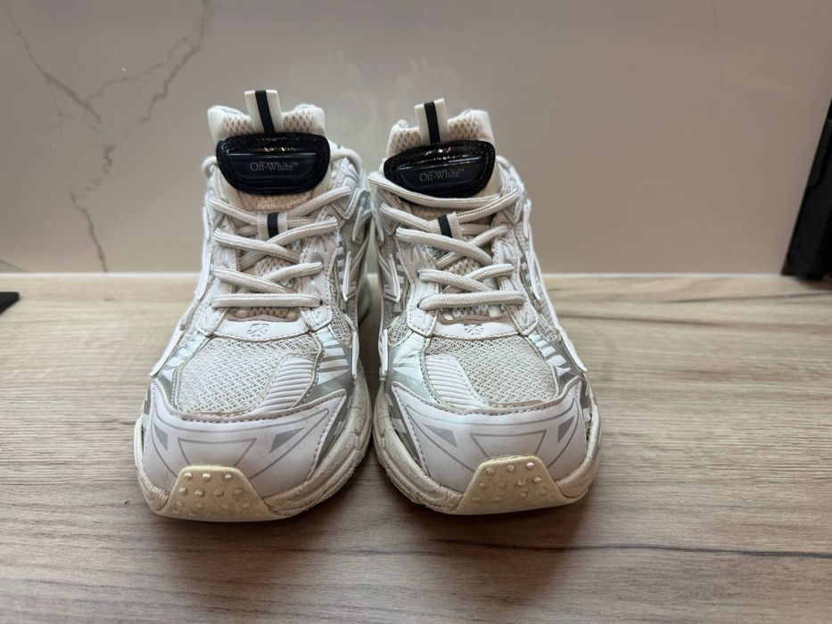 Кросівки Off-White