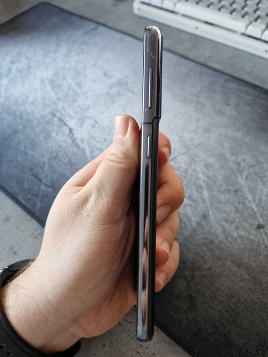 Samsung Galaxy S21 G991B/DS 8/128GB