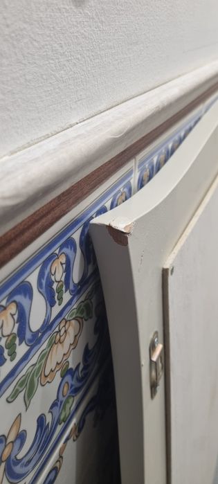 Grande moldura para quadros ou para espelho