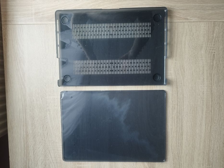 Twarde etui obudowa MacBook Pro 16