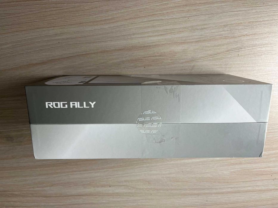 Nowa Zaplombowana KONSOLA ASUS Rog Ally Extreme - perfekcja dla gracza