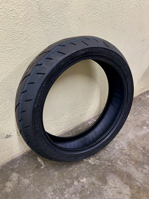 Vendo pneus Dunlop Sportmax GPR-300 Mota Novos